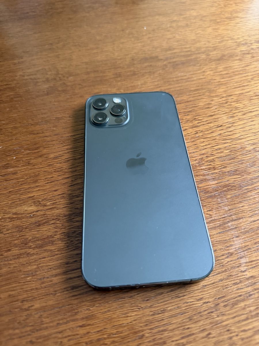 Apple Handys / Smartphones: iPhone 12 Pro 128GB - 81% Akku – Gebraucht aus Tagelswangen von NemanjaVas 1