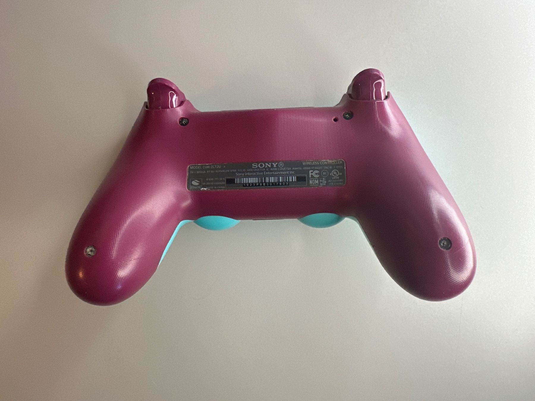 Sony Controller: PS4 Controller – Usato da St.gallen venduto da taduz 1