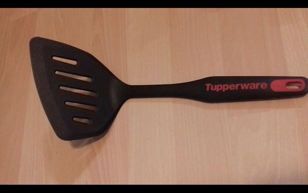 Tupperware Elettrodomestici da cucina: Tupperware Bratpfannenwender – Nuovo (secondo la descrizione) da Buchs AG venduto da Fruchtzwerg81