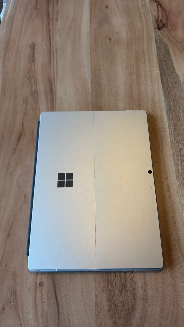 Microsoft Tablet PC: Sureface Intel Core i5 – Nuovo (secondo la descrizione) da Rudolfstetten venduto da nin_58tn 1