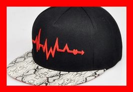 Basecap EKG Puls Pulsmesser Schwarz Arzt Doktor Spital Herz