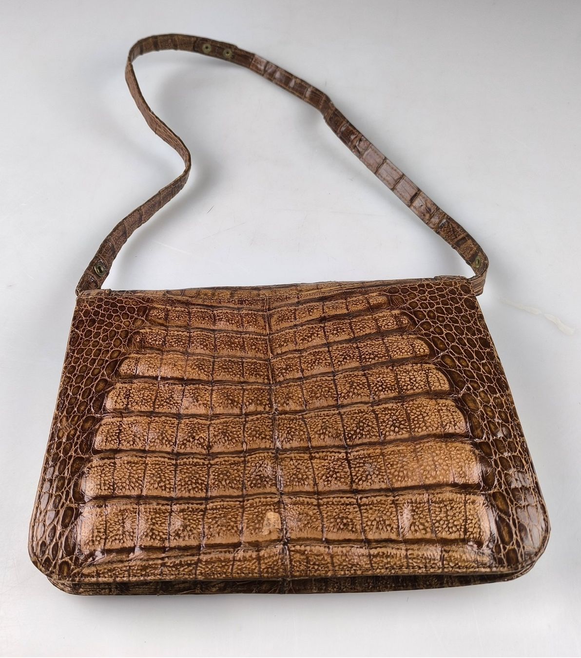 Taschen für Damen: Handtasche echtes Krokodilleder – Gebraucht aus Rüti ZH von Restwert_Rueti_ZH 1