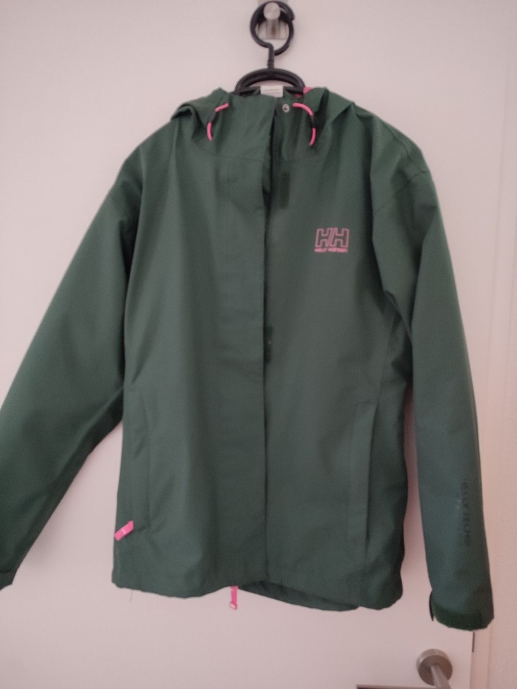 Helly Hansen Giacche: Helly Hansen Jacke M – Usato da Dürrenäsch venduto da ShinJewel