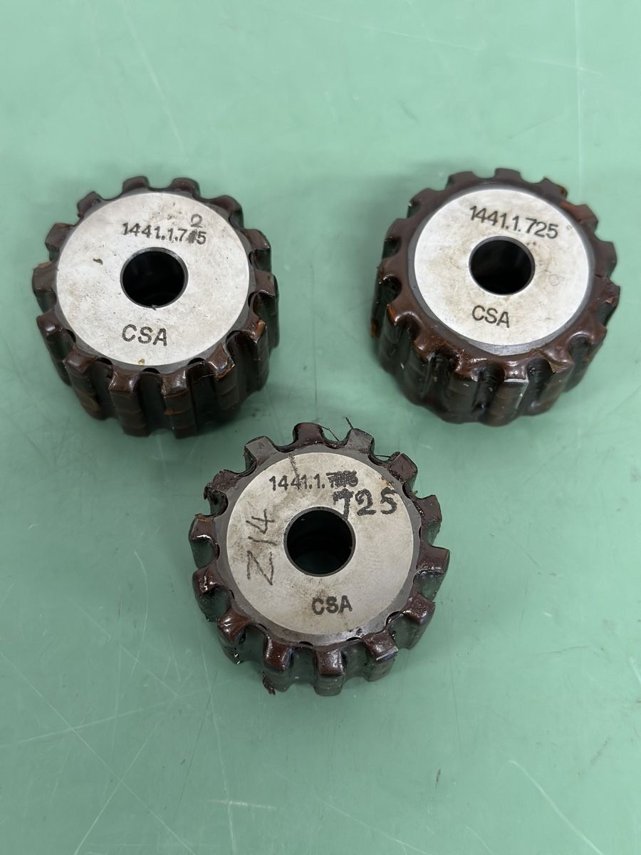 Tutti gli attrezzi: 3x Gears cutting tools CSA 1441.1.725  – Nuovo e nell'imballaggio originale da Aarberg venduto da SNMachines