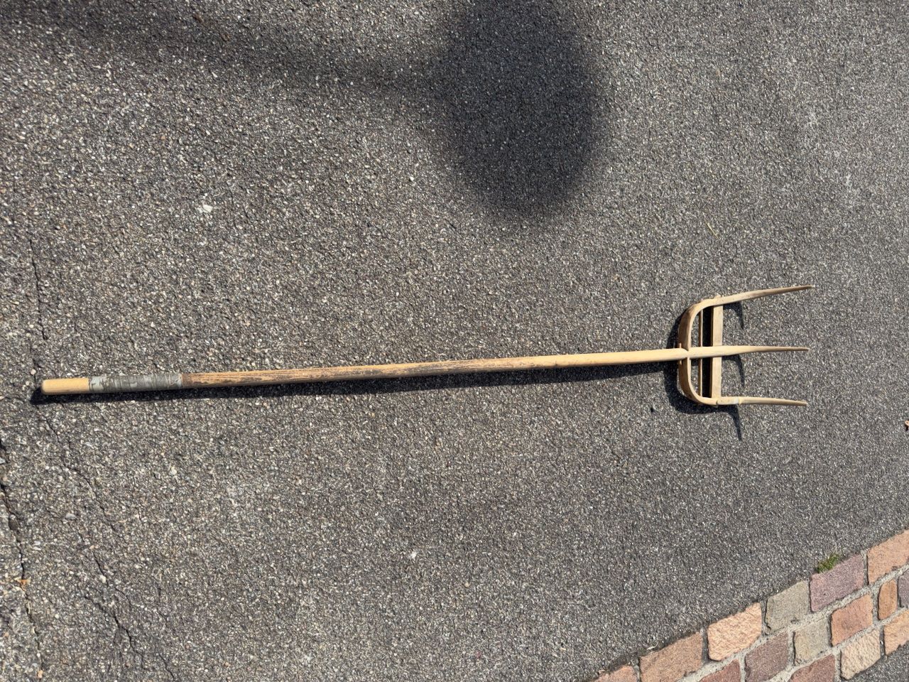 Tous les outils: Heugabel Holz – D'occasion à Bubendorf par von_xvn6