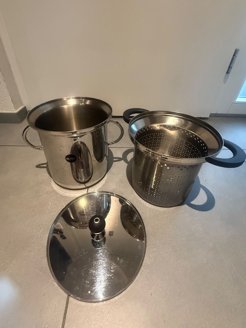 Alessi Pentole: Alessi Pasta-Set aus Edelstahl – Usato da Kefikon ZH venduto da Herrdergezeiten 1