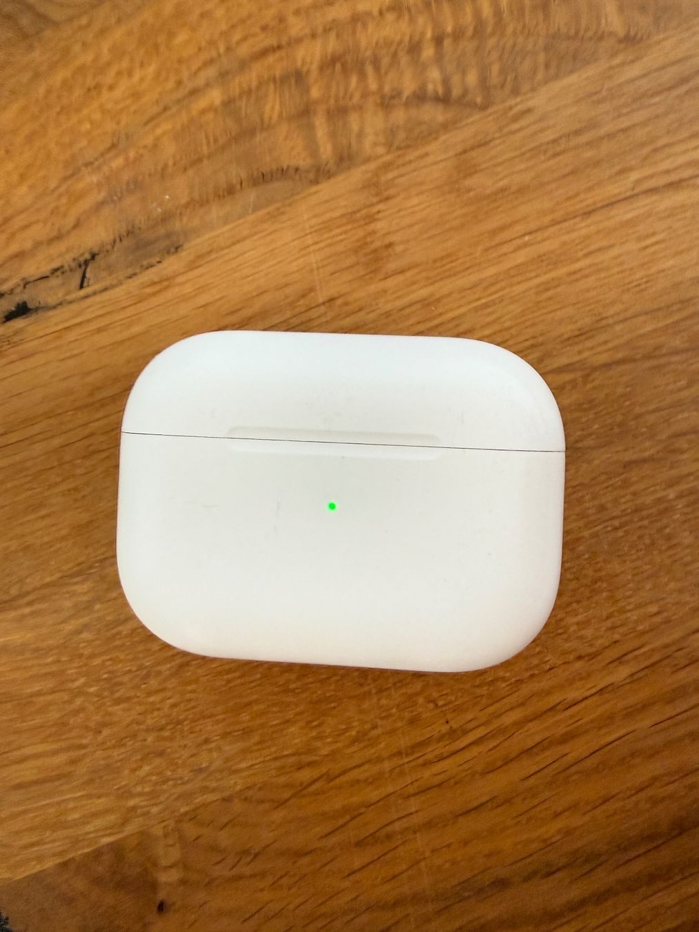 Apple Kopfhörer: APPLE AirPods Pro 2 Charging Case – Gebraucht aus Lausanne von Nine1982 4