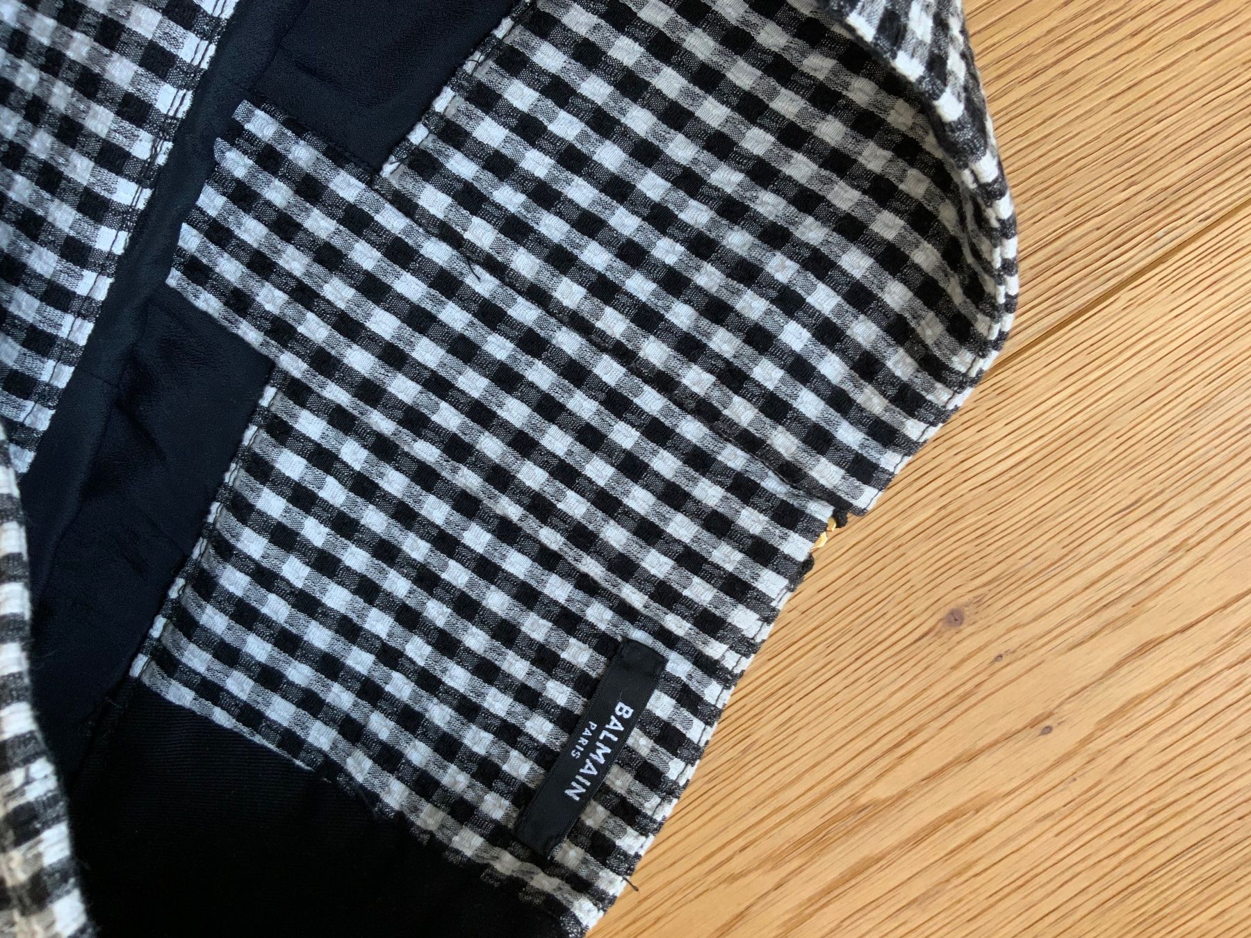 Balmain Hosen: Original Balmain  Shorts, Gr. 38/40 – Gebraucht aus Reigoldswil von benja01 2