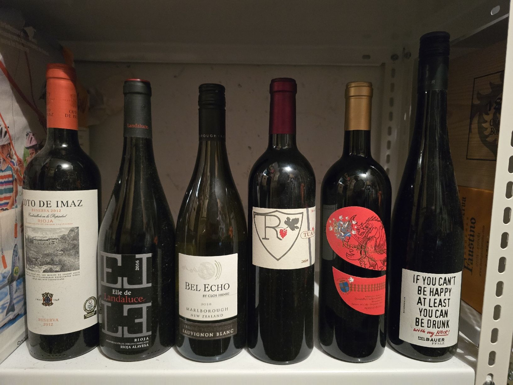 Wein: Lot de 28 bouteilles de vins – Neu und originalverpackt aus Villars-sur-Glâne von K6fois2 2