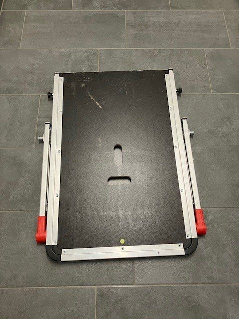 Altro in Decorazioni & Accessori: Treppenpodest Hailo 90x60 – Usato da Bazenheid venduto da inf_8kdv