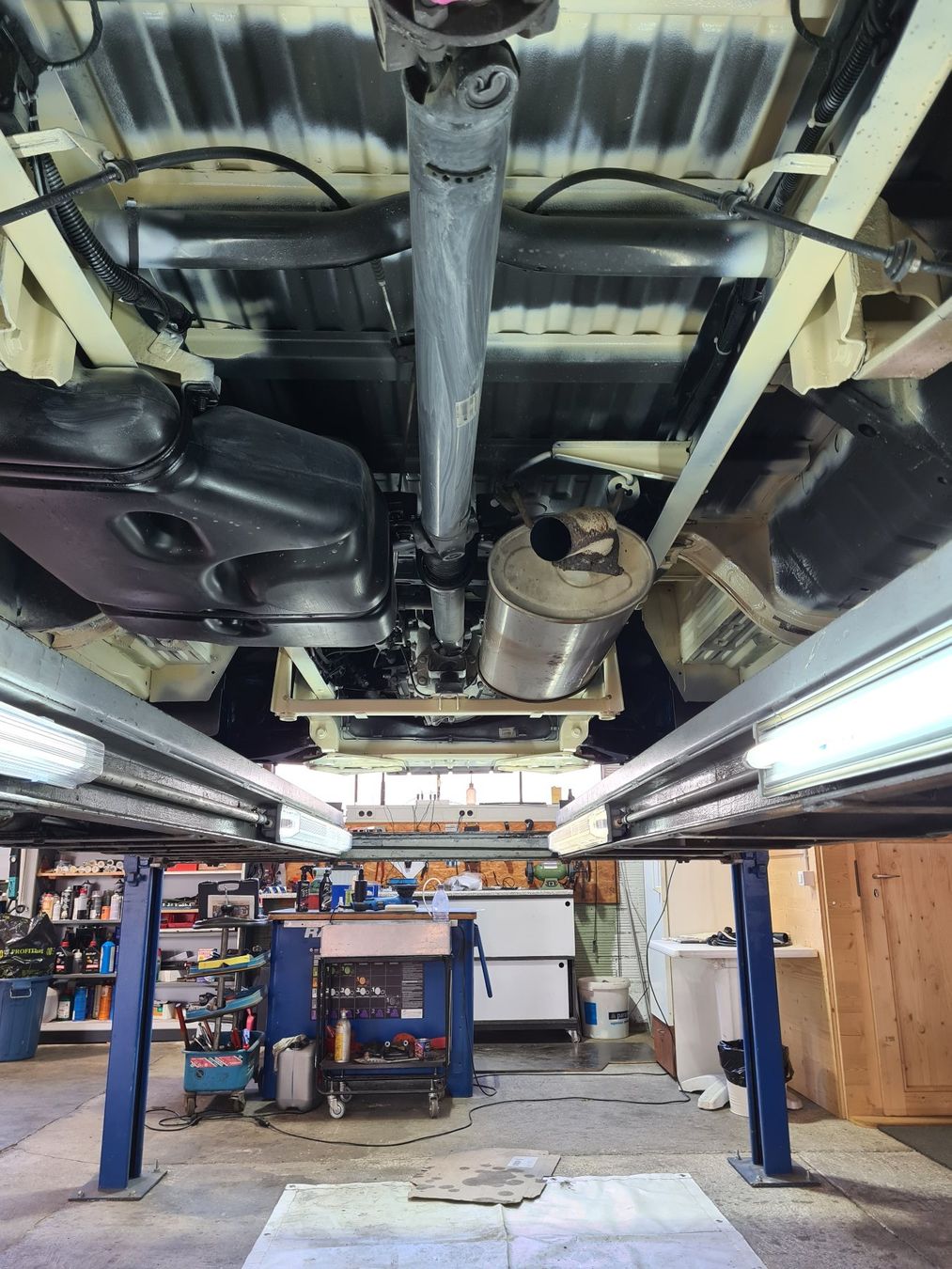 Iveco Camping Fahrzeuge: Kleines Wohnmobile – Gebraucht aus Möhlin von Carmaxx 8
