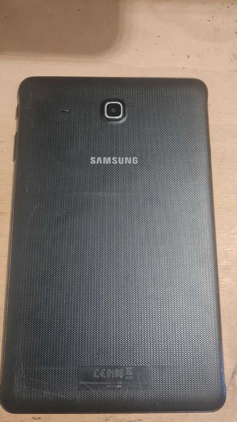 Samsung Tablettes PC: Tablette Samsung Galaxy Tab E – D'occasion à Chesières par HerveH 1