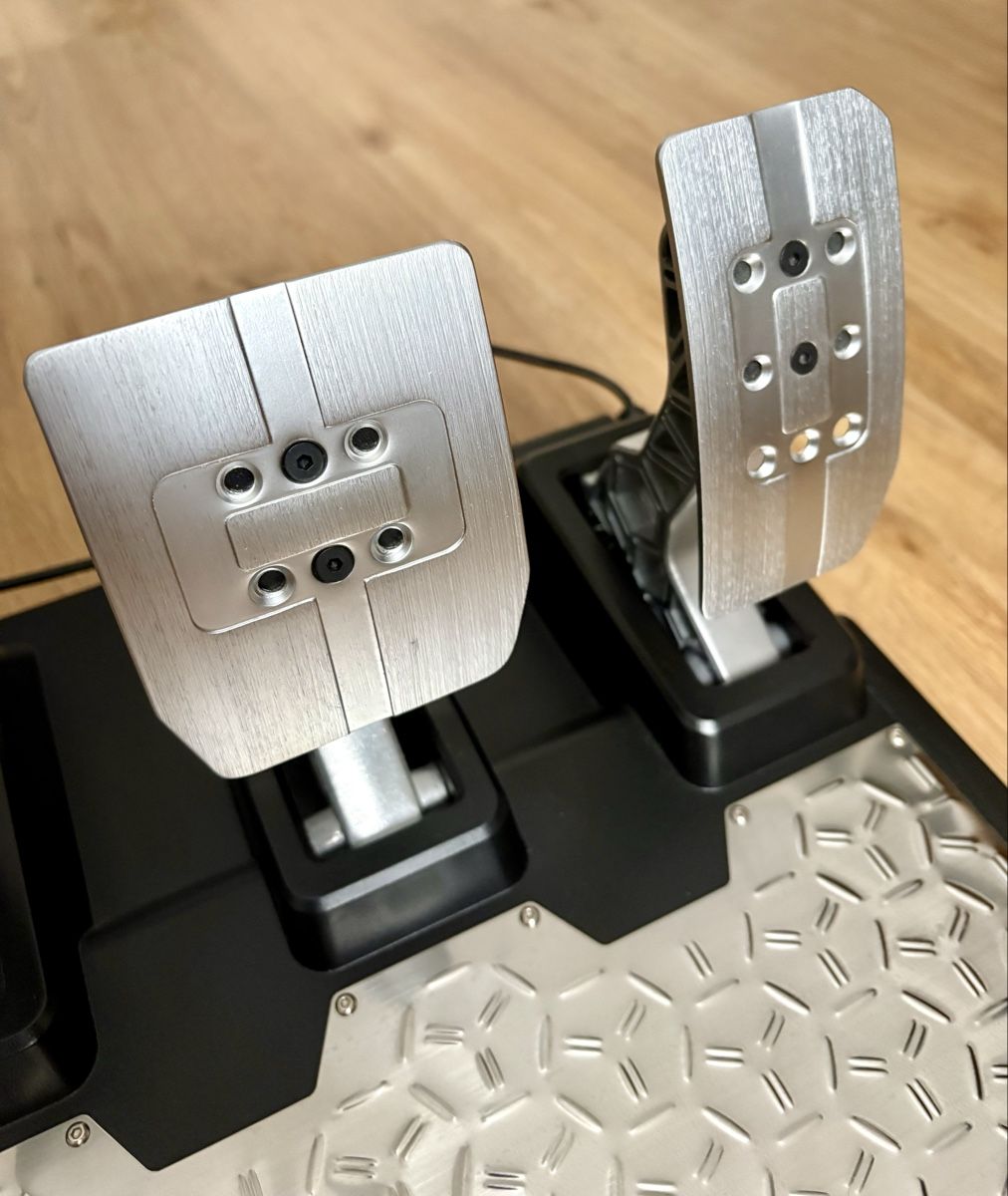 Thrustmaster Manettes: Thrustmaster T-LCM Pedals – D'occasion à Kriens par afr_f5x5 2