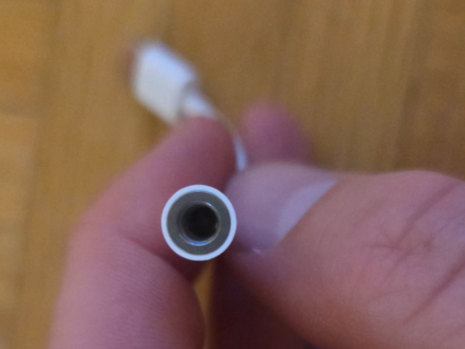 Samsung Lecteurs & Adaptateurs: USB-C auf Klinke Adapter weiss – D'occasion à Winterthur par SilWi 1