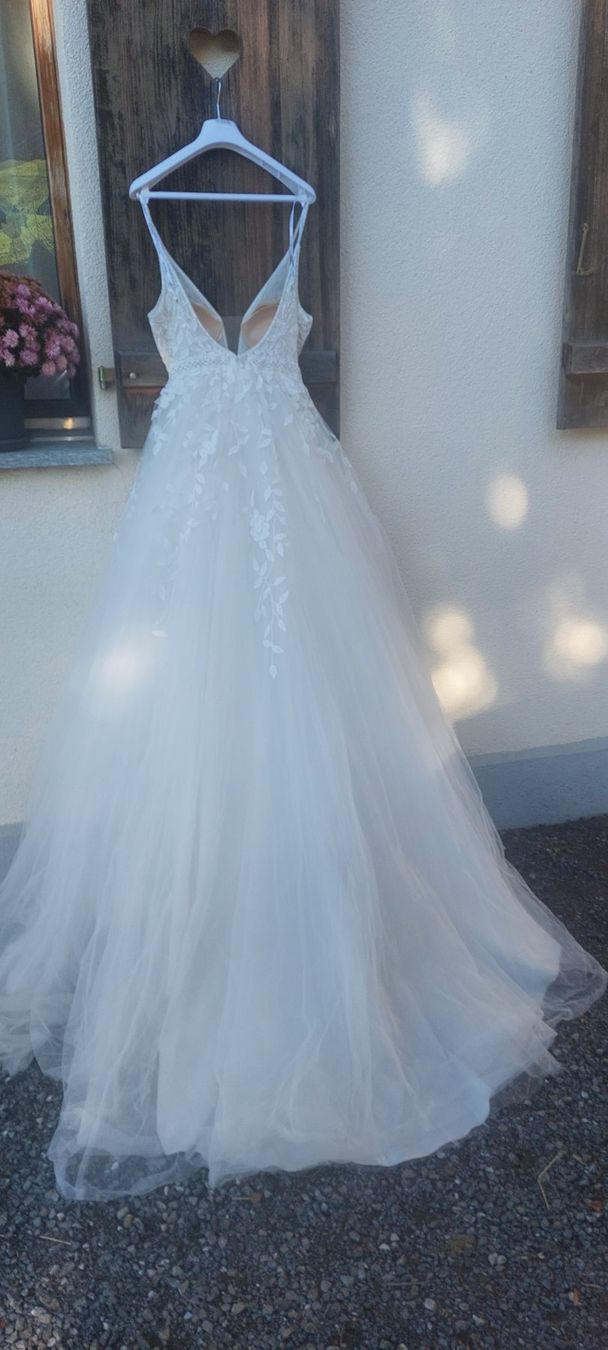 Vestiti: Brautkleid zu Verkaufen – Nuovo (secondo la descrizione) da Sachseln venduto da sin_byc6 5