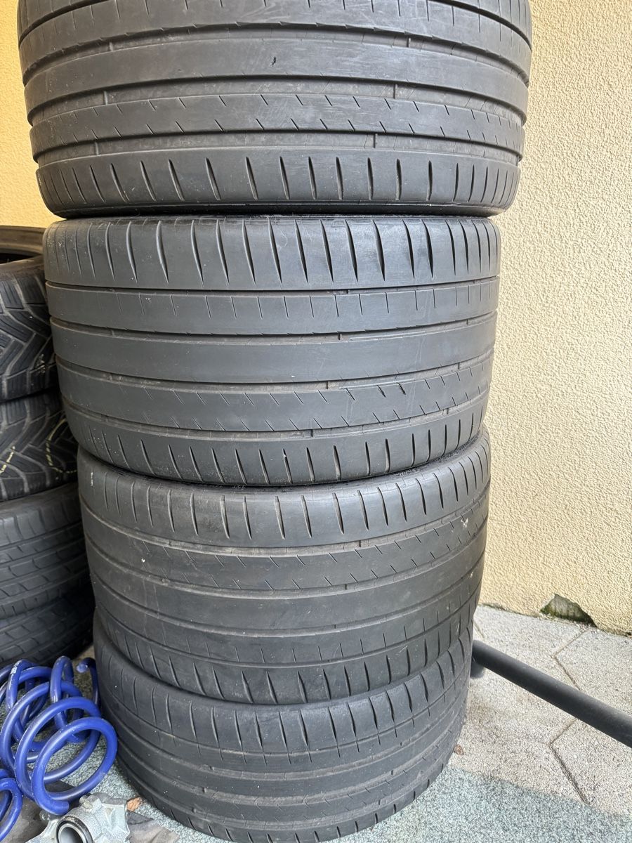 Pneumatici & Ruote complete: 255/30 21 & 295/25 21 Michelin 4s – Usato da Oftringen venduto da i.shq