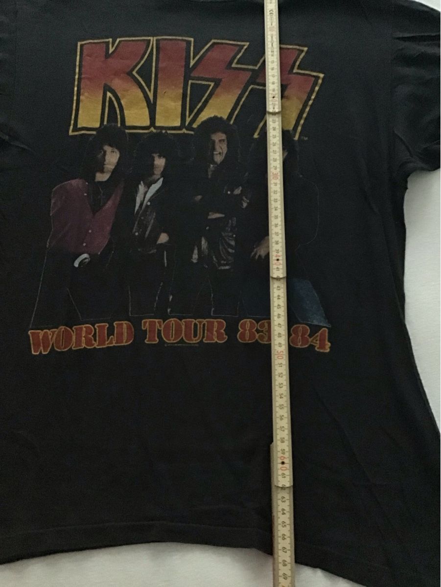 T-shirt: Kiss band shirt  – Usato da Bettwiesen venduto da Jumpingfox 1