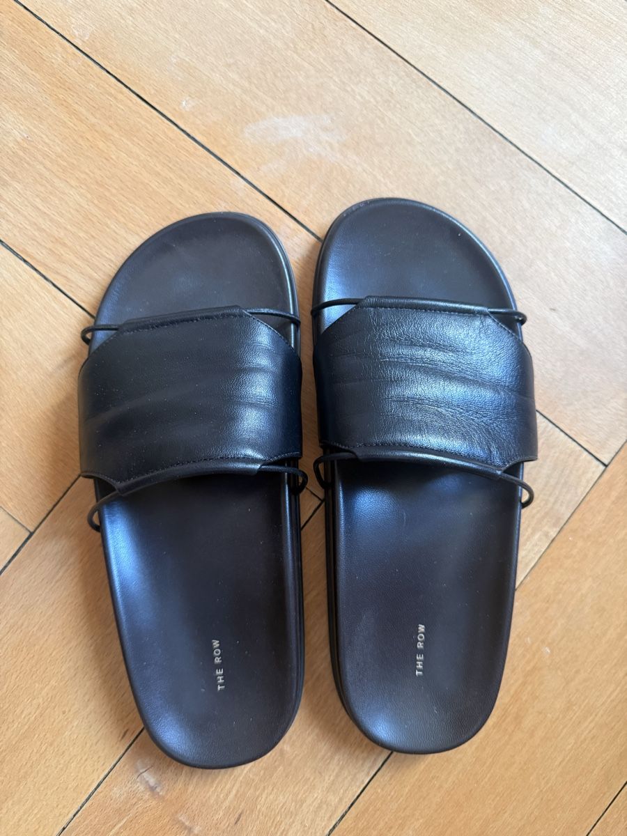 The Row Scarpe da donna: The Row Vivienne Leather Slides – Usato da Teufen AR venduto da nicmat 3