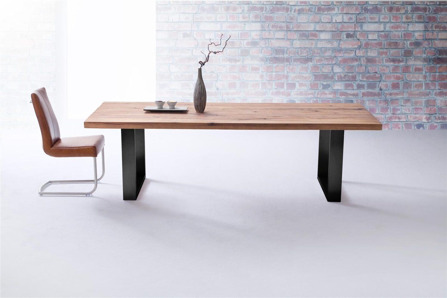 Tavoli: Esstisch DTX20 Eiche Industriestahl – Nuovo e nell'imballaggio originale da Bischofszell venduto da deluxe-moebel 1