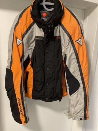 Dainese Töffjacke (für komplette Ausrsiehe weitere Angebote)