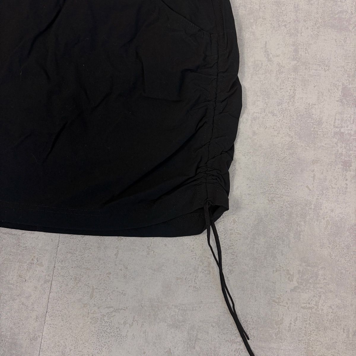 Columbia Jupes: Jupe Columbia noire - Taille M/M – Neuf (Voir description) à Neuchâtel par aliceguins 1