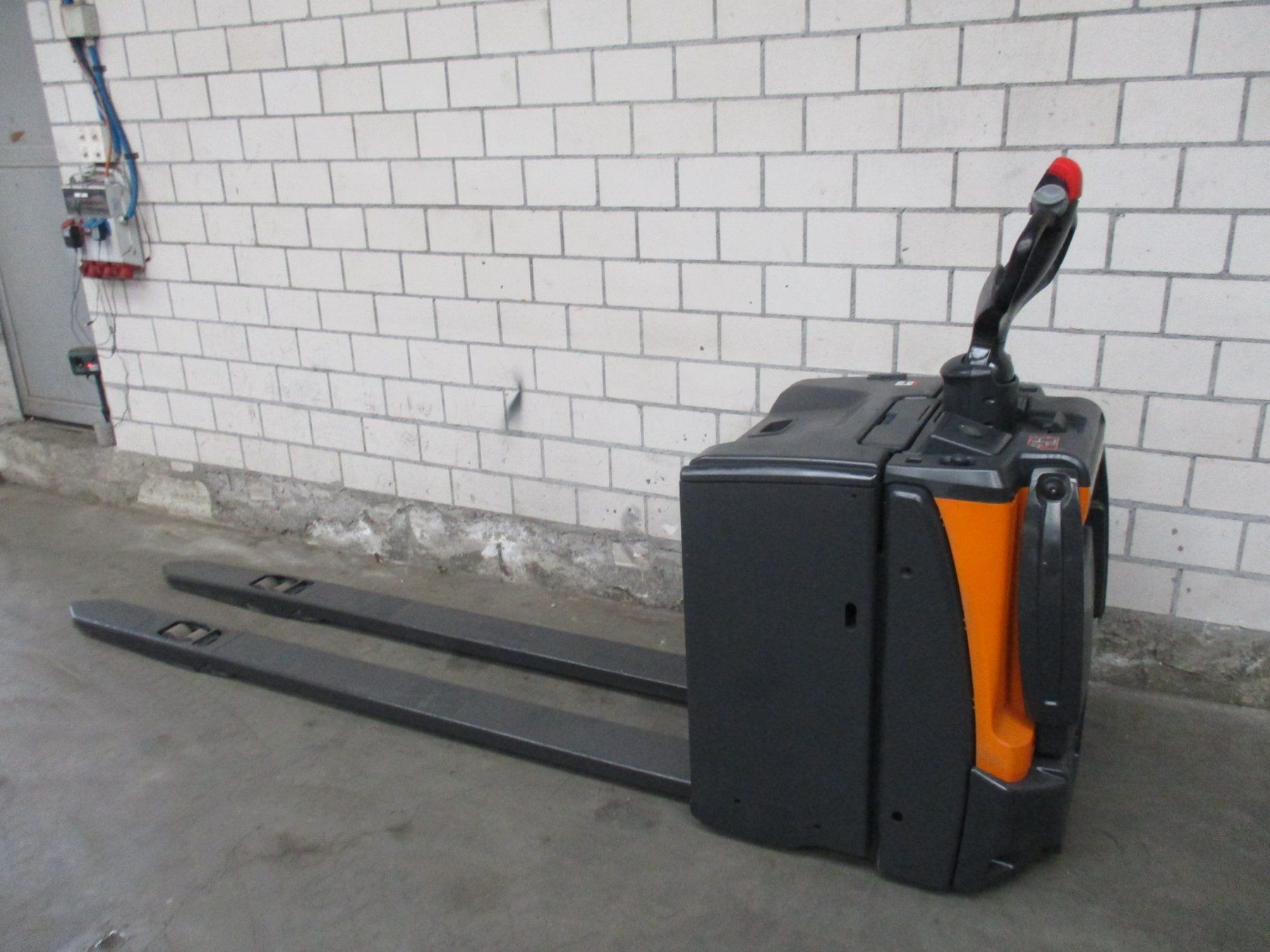 Still Gabelstapler & Hubwagen: STAPLER  STILL EXH-SF25  AMEISE Gabellänge 2,55m – Gebraucht aus Seon von zomahandel 2