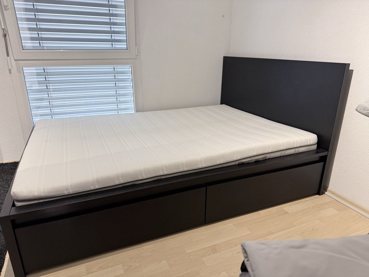 Ikea Betten: Bett – Gebraucht aus Glattpark(Opfikon) von Sandra_Sousa 1