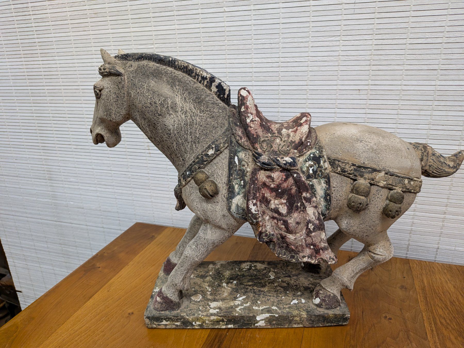 Sculture & Statue: Tang Streitross Pferd aus Holz – Usato da Emmen venduto da Brockofsky 4