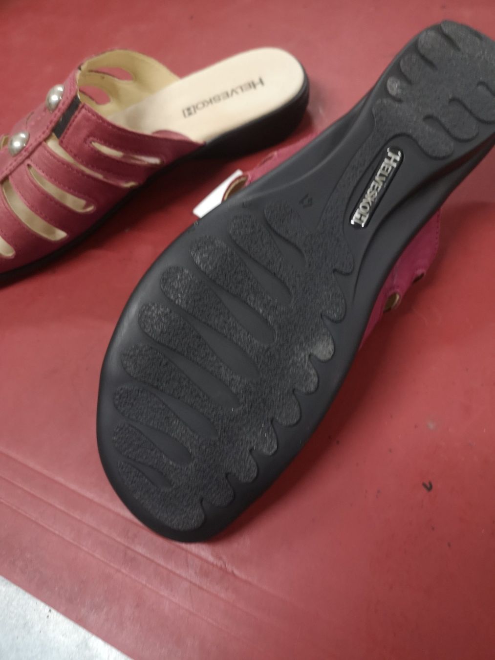 Helvesko Damenschuhe: Helvesko – Neu und originalverpackt aus Möhlin von Highwaytom 1