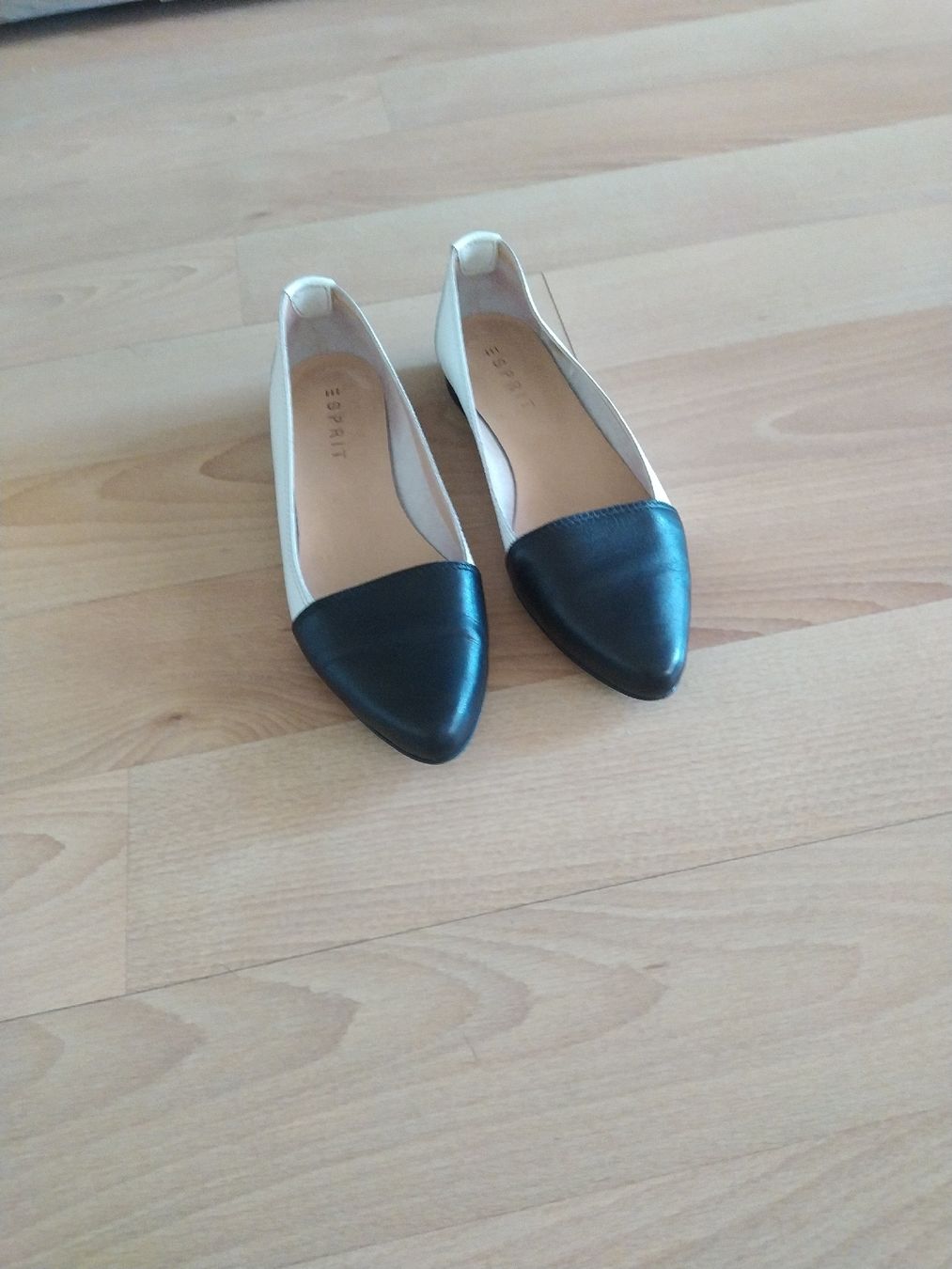 Esprit Scarpe da donna: Esprit Ballerina Gr. 36 neuwertig – Nuovo (secondo la descrizione) da Birsfelden venduto da alexa2003 2
