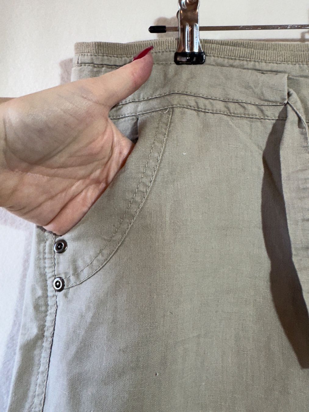 Pantaloni: Kurze Hose von Chicoree Gr. M – Usato da Grosswangen venduto da second_hand_dress 1