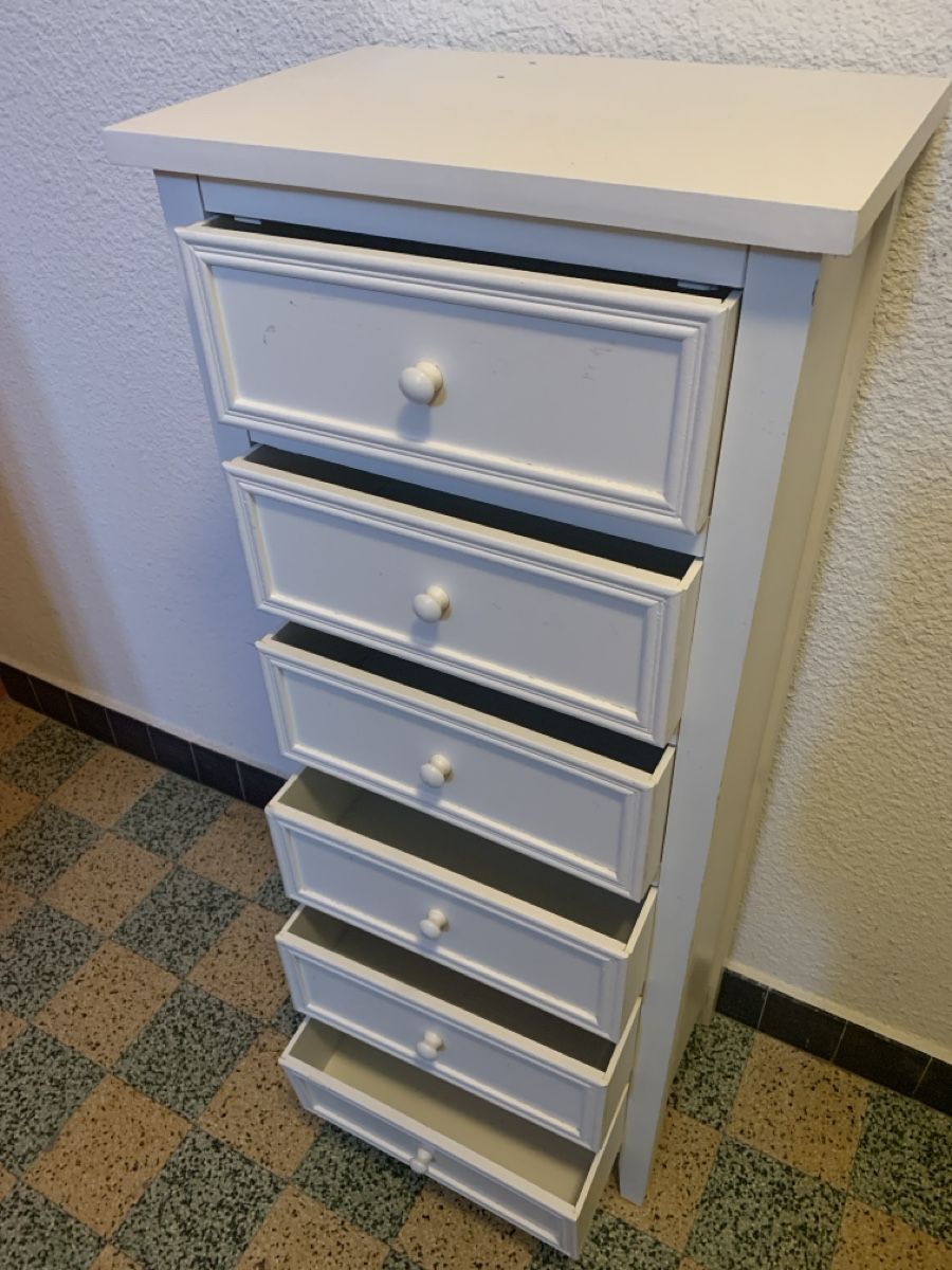 Cassettiere: Commode en MDF blanche à 6 tiroirs, à décorer ! – Usato da St-Imier venduto da gui_6b6f 3