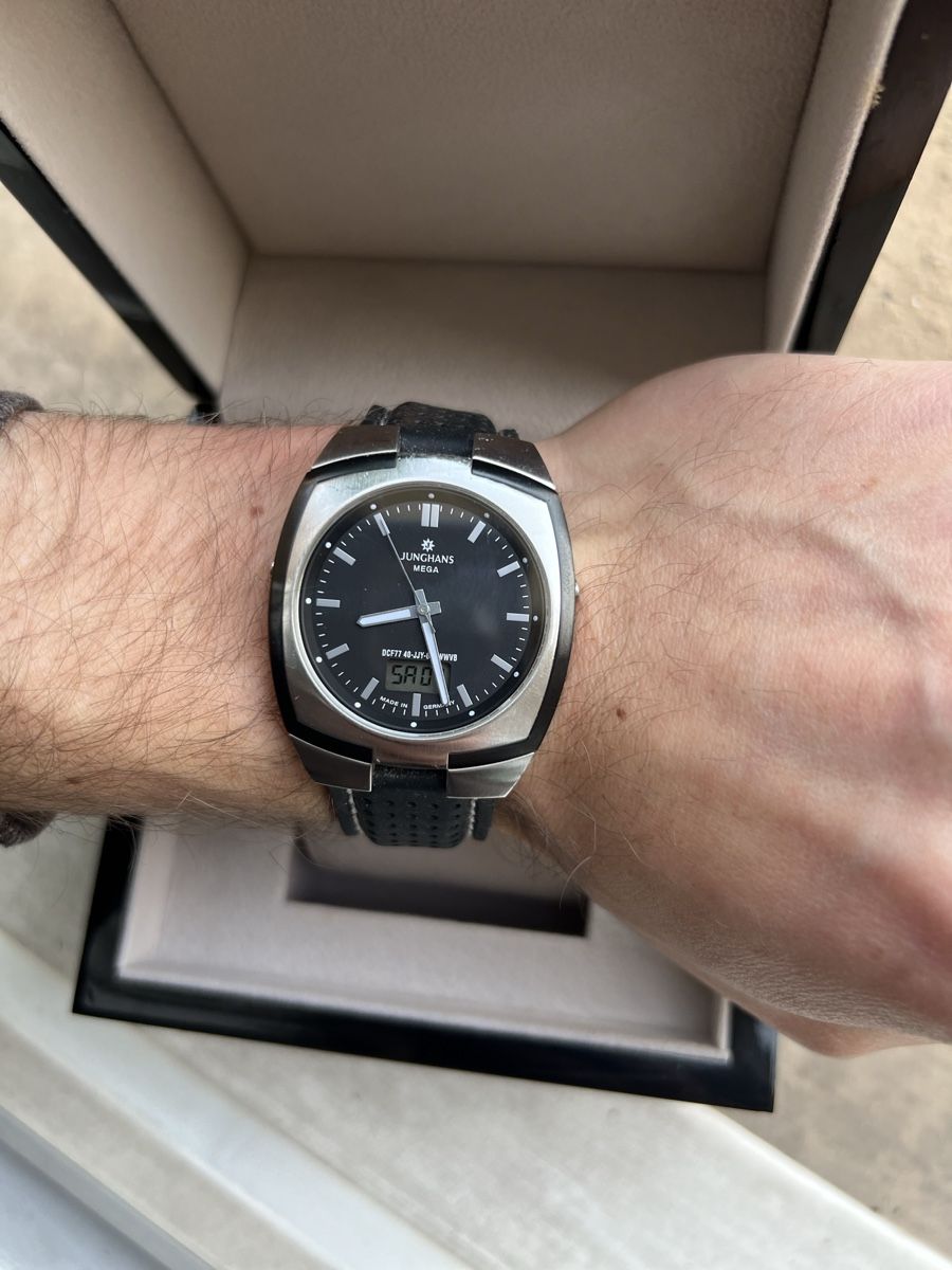 Junghans Uhren: Junghans Mega - comme neuf - homme  – Neu (gemäss Beschreibung) aus Lausanne von loi_kbd7 1