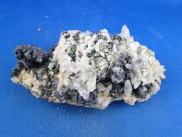 Bergkristall mit Bournonit