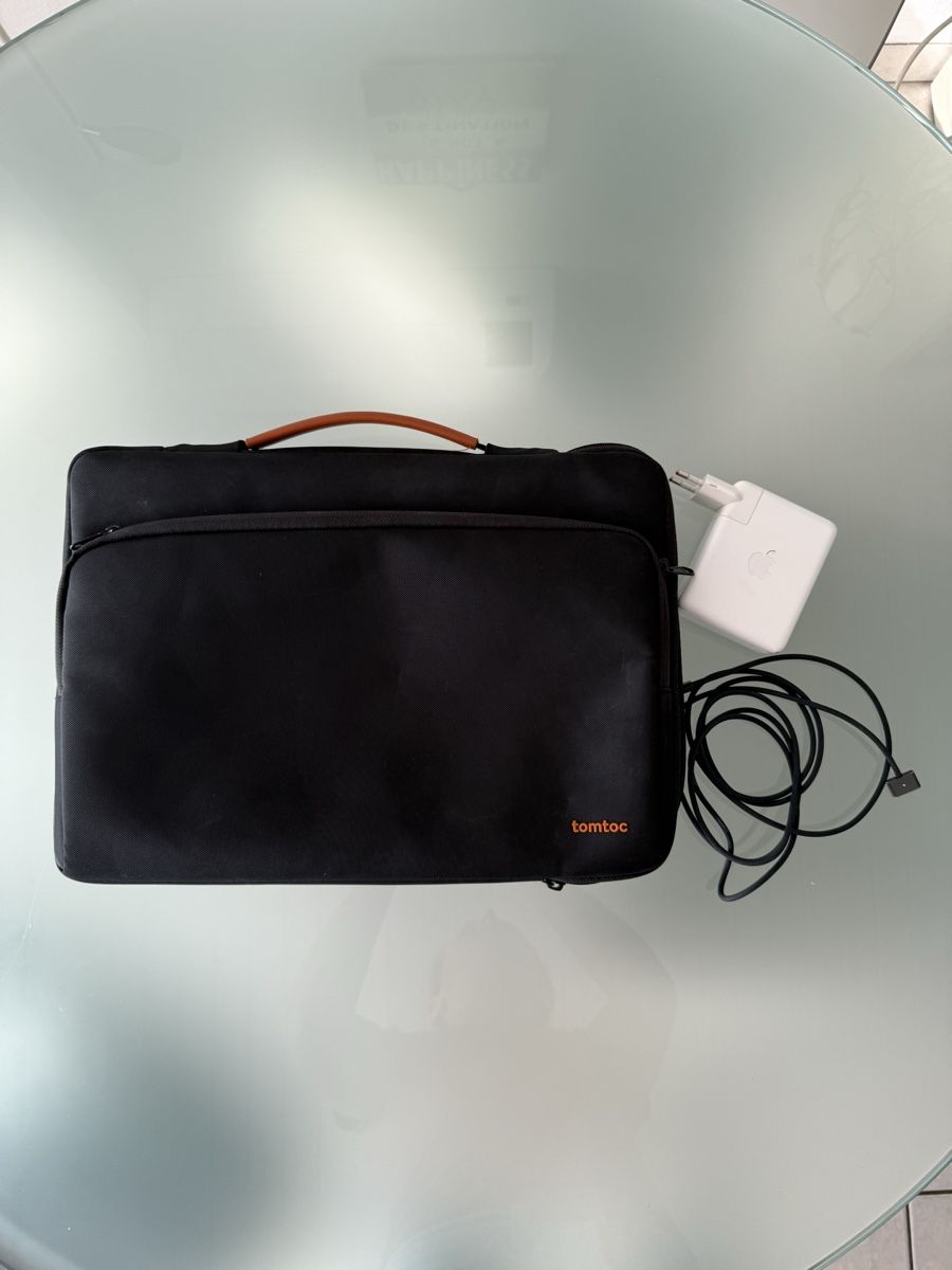 Apple Notebook: Apple MacBook Pro 16-inch, 1TB - Excellent Condition! – Usato da Losone venduto da Misssslucie 6