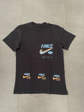 Nike T-shirt 