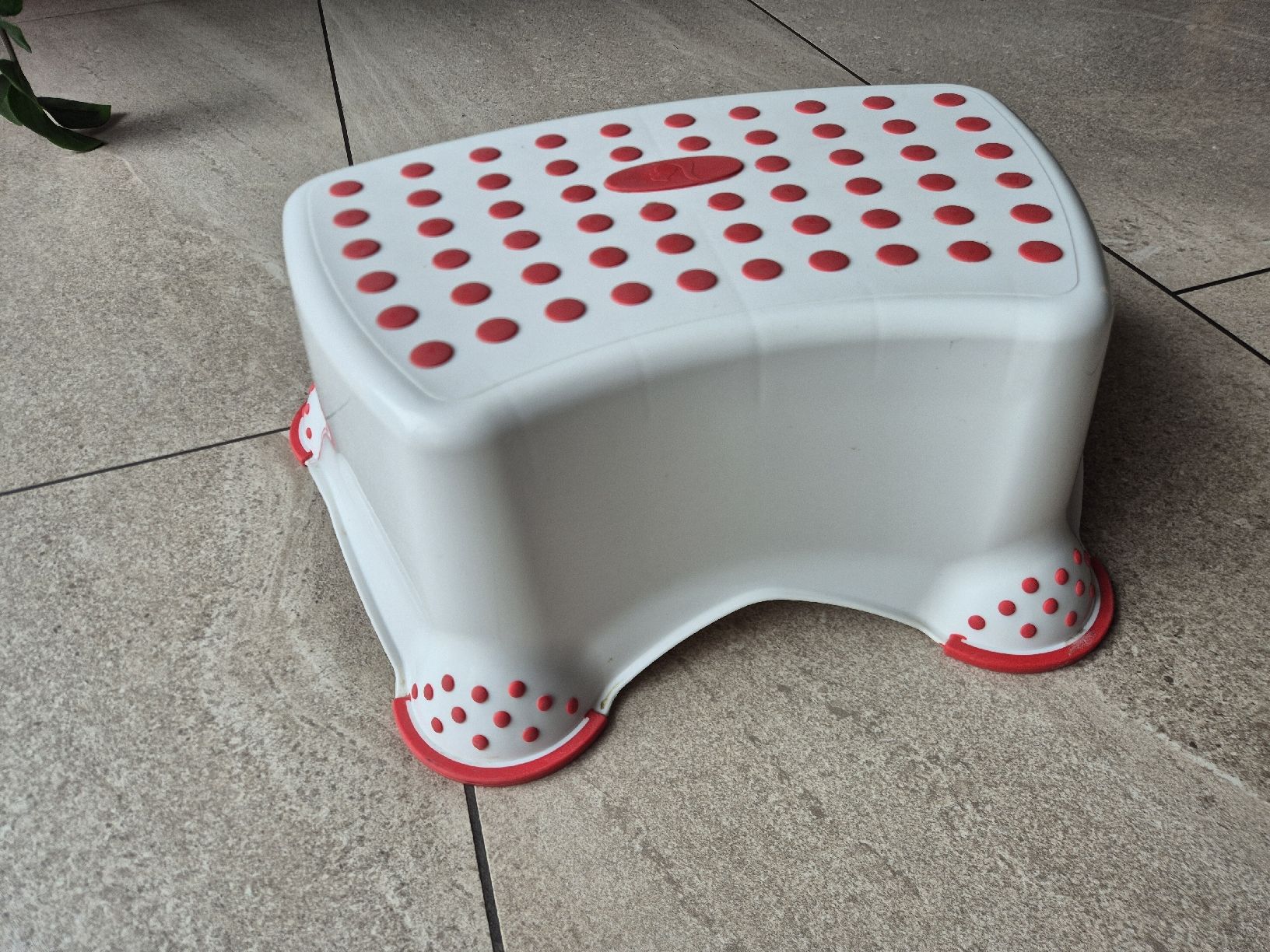 Hocker: Kinderschemel  – Gebraucht aus Frauenfeld von Dragonheart 2