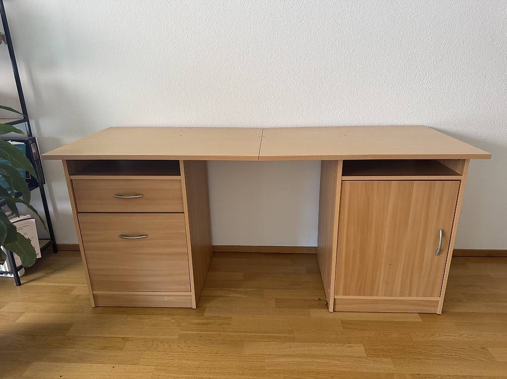 Scrivanie: Schreibtisch – Usato da Basel venduto da luu_wh2k