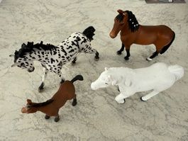 Schleichpferde