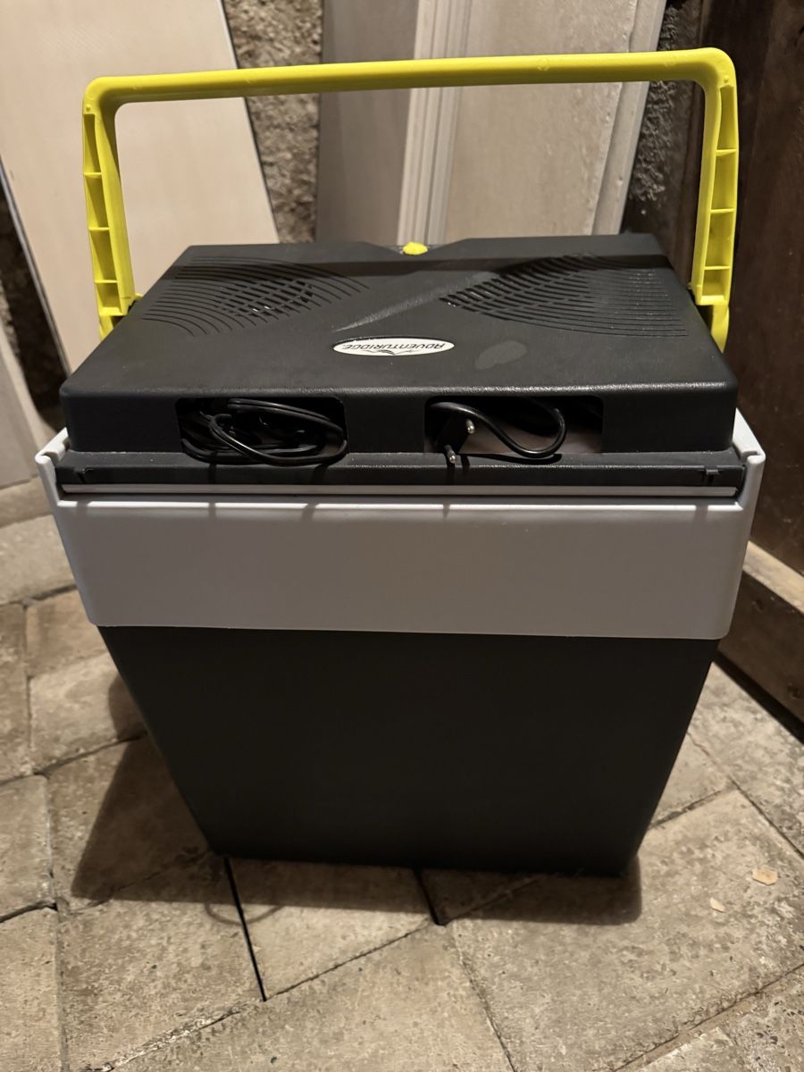 Réfrigérateurs et refroidissement: Kühlbox fürs Auto – D'occasion à Rorbas par zsoltar
