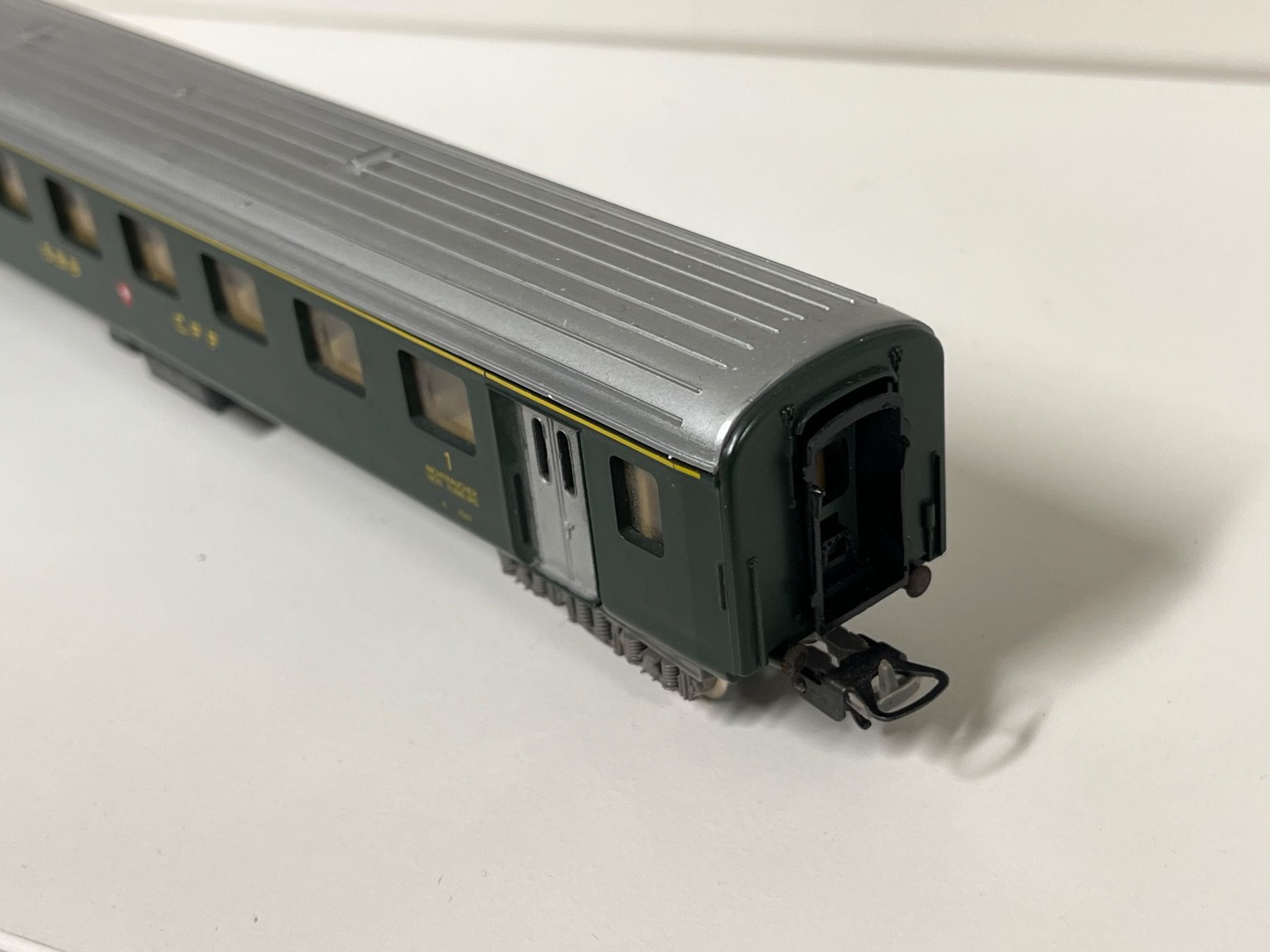 Lima Modelleisenbahnen: Lima SBB  1.Kl.  H0 DC – Gebraucht aus Neuenhof von ludovicco 4