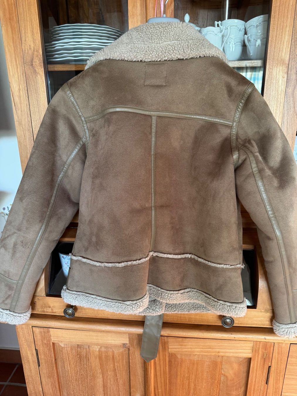Zara Giacche: Zara Jacke mit Lammfelloptik Gr. M – Usato da Oberrohrdorf venduto da maggys15 3