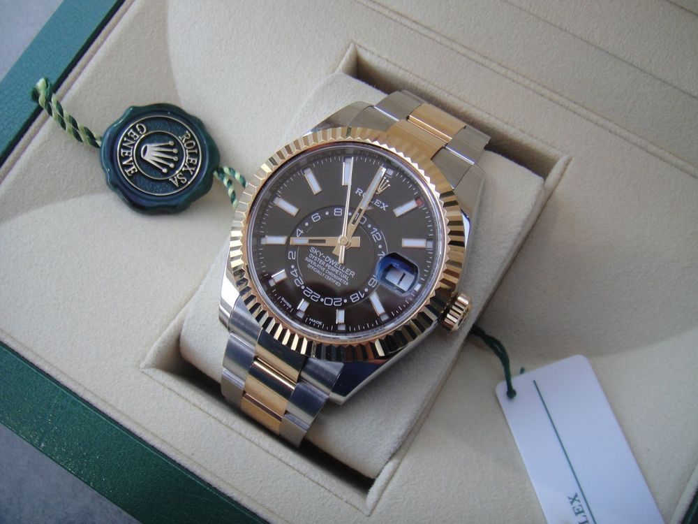 Rolex Orologi: Rolex / Sky-Dweller / 42mm / Listenpreis CHF 21`450 – Usato da Biberist venduto da keine-ursache 1