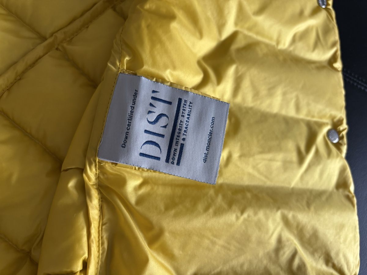 Moncler Gilets & Westen: Neu! Moncler Weste Liane – Neu (gemäss Beschreibung) aus Biel/Bienne von Eiskristall08 3