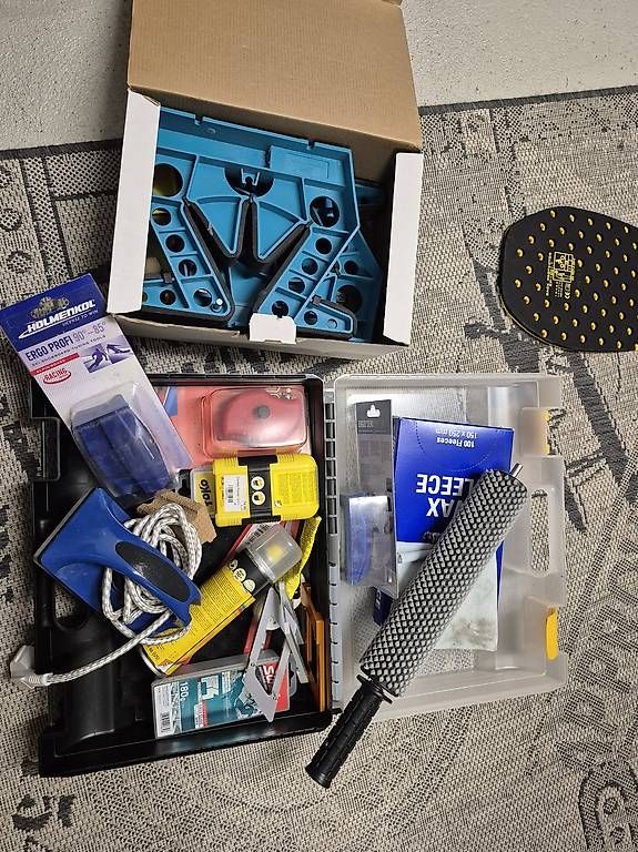 Tutti gli attrezzi: Ski / Snowboard Service Mat – Usato da Mägenwil venduto da InEcoTec 1