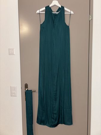Osyo long green maxi dress with belt s size