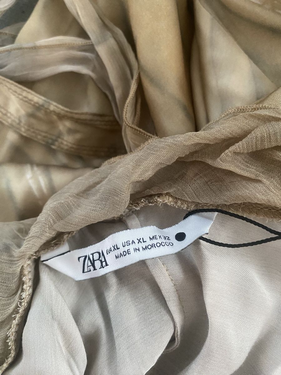 Zara Vestiti: Zara robe neuf taille XL – Nuovo e nell'imballaggio originale da Brügg BE venduto da nou_8ht9 4