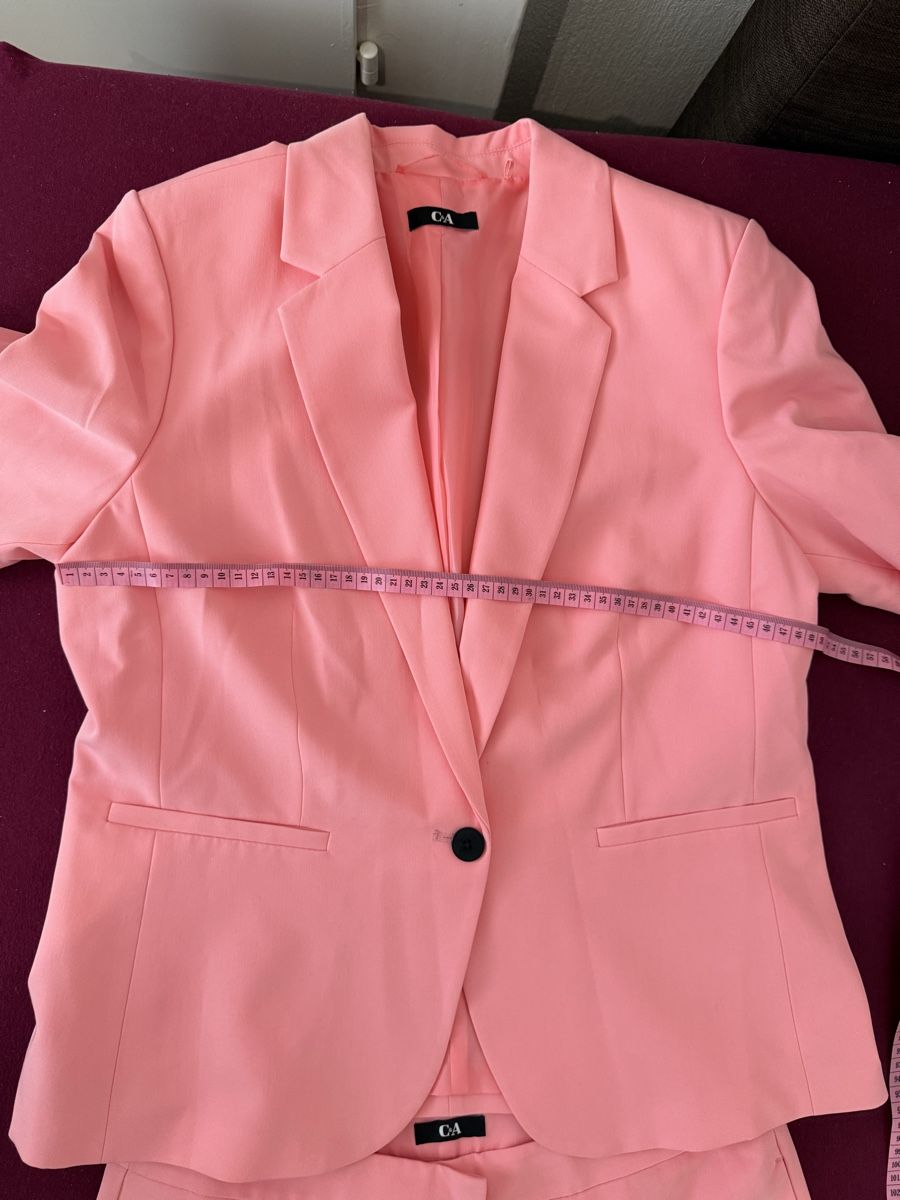 Anzüge & Kostüme: Ensemble/tailleur, rose saumon – Neu (gemäss Beschreibung) aus Le Locle von tchanatakoua 4