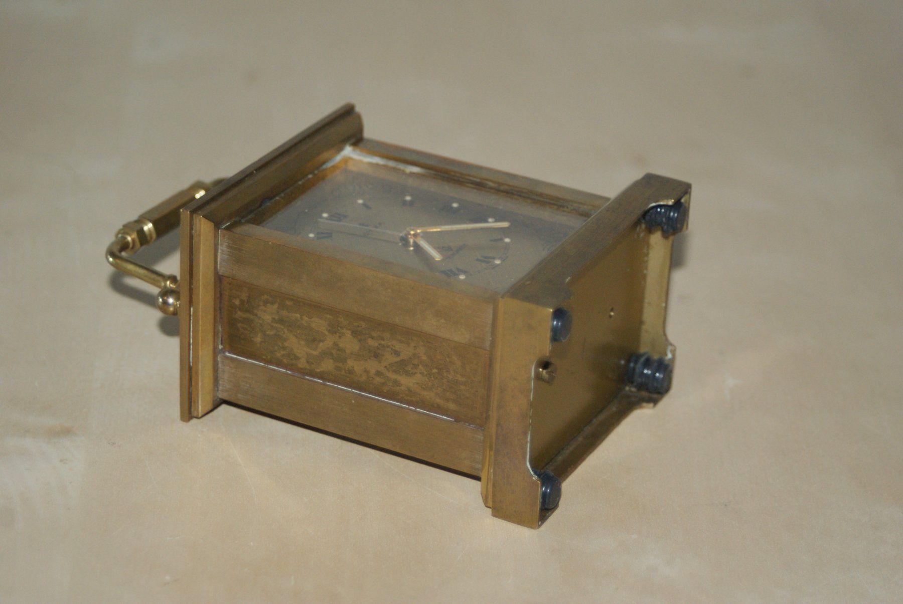 Orologi da terra & Orologi da parete: Kleine Tischuhr / Wecker, Cyma - Sonomatic – Usato da Zürich venduto da Widi1 5