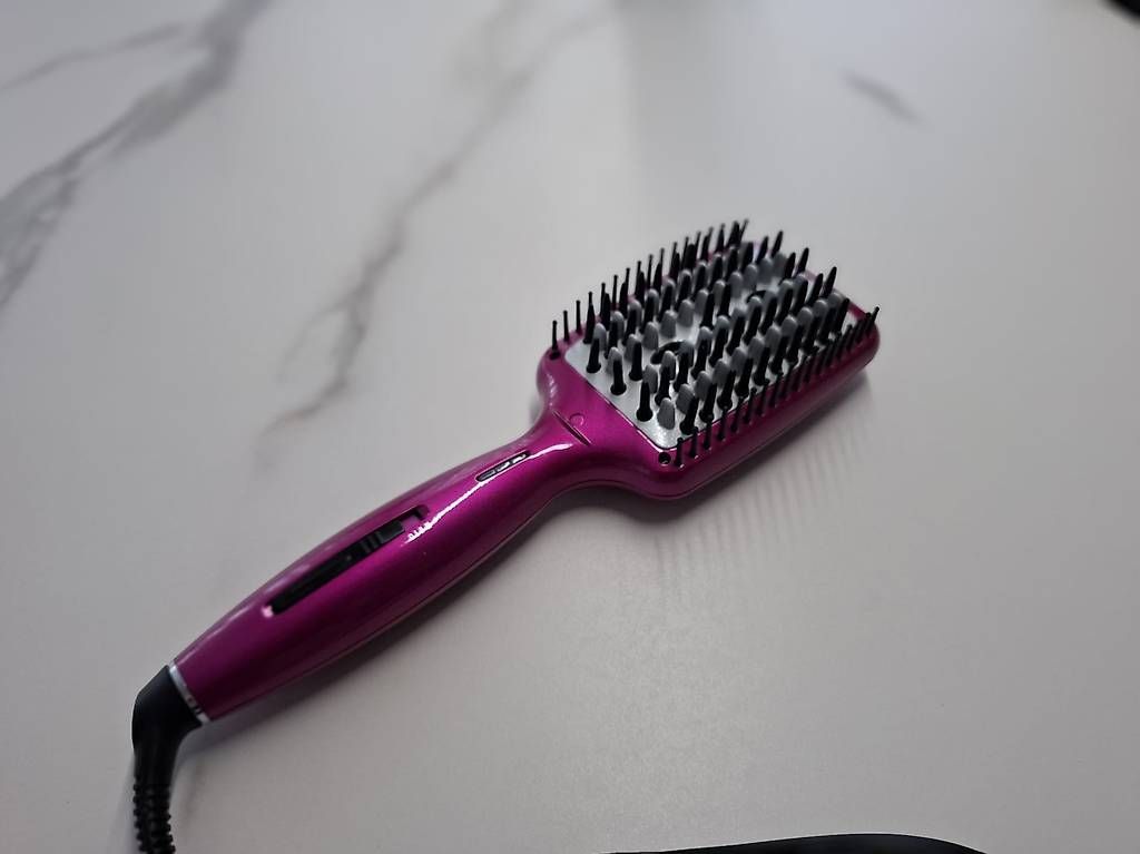Altro per la cura dei capelli: BaByliss Heiz- und Glättbürste – Usato da Root D4 venduto da DMA02 1